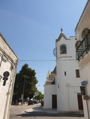 Nonna Livia, Alberobello